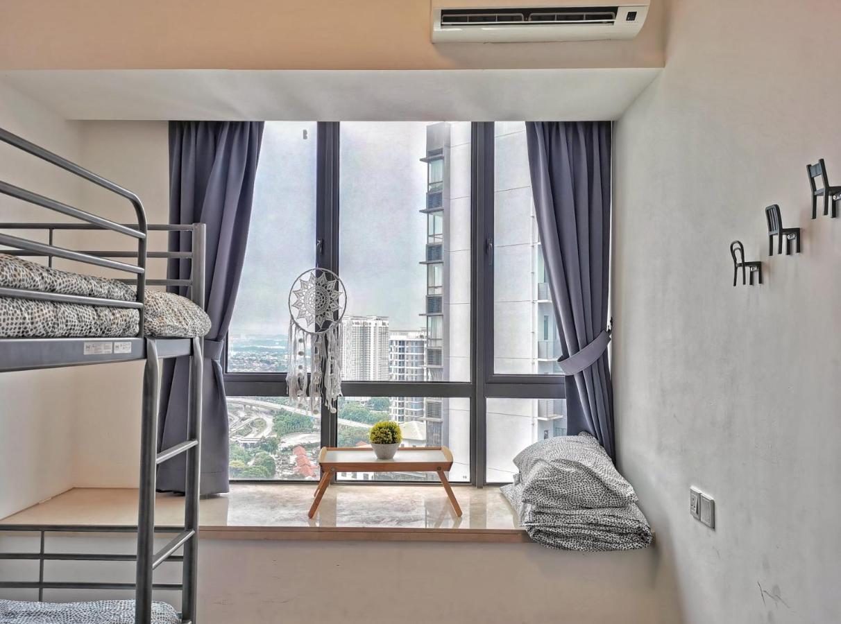 Yussy 3bedrooms At R&f Princess Cove Pangsapuri